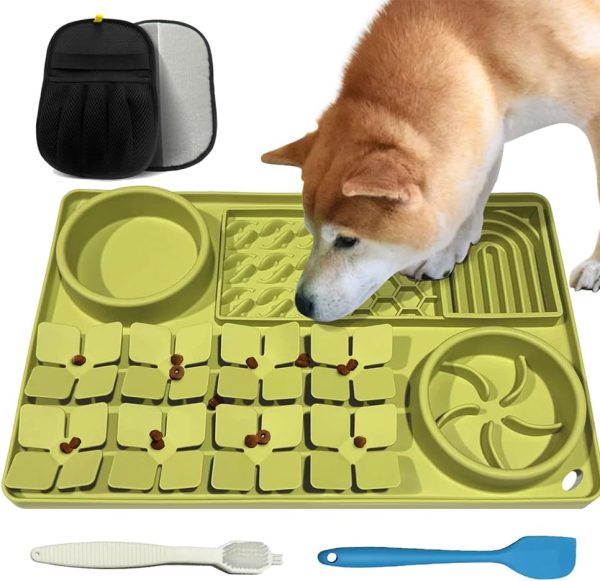 Dog Lick Mat with Pet Grooming Glove, Silicone Slow Feeder Feeding Pad for Interactive Treat Feeding and Grooming