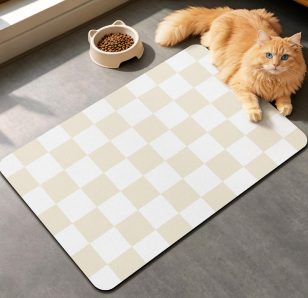 Checkered Pet Feeding Mat for Food and Water Bowls, Leak Resistant Quick Dry Surface, Easy Clean Mat for Dogs and Cats, Beige